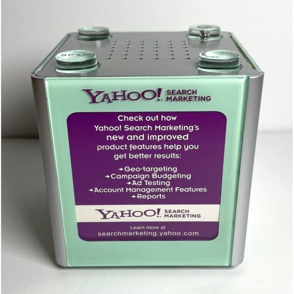 Rare Vintage YAHOO! Radio with picture frame EXCELLENT